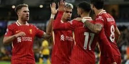 محمد صلاح يقود هجوم ليفربول أمام كريستال بالاس