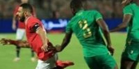 منتخب مصر يهزم موريتانيا بثنائية تريزيجيه وصلاح