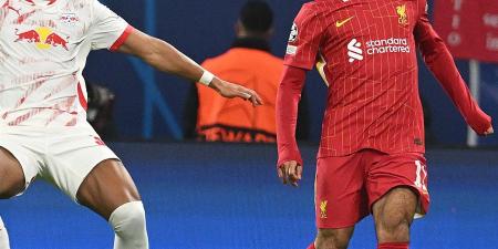 محمد صلاح يستمر في كتابة التاريخ مع ليفربول بدوري أبطال أوروبا