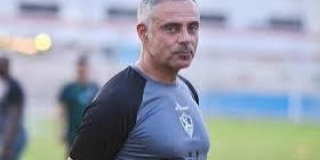 جوزيه جوميز يلقي محاضرة فنية للاعبي الزمالك قبل نهائي السوبر المصري