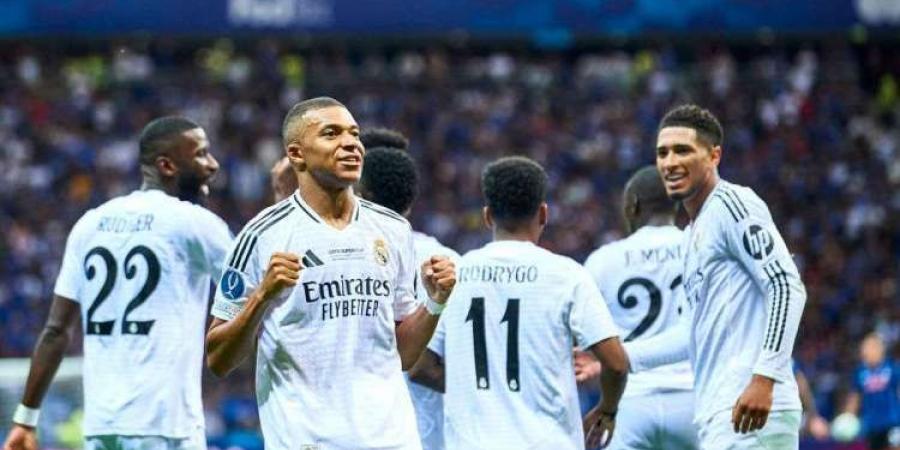 التشكيل الرسمي لمباراة ريال مدريد وفياريال في الدوري الإسباني