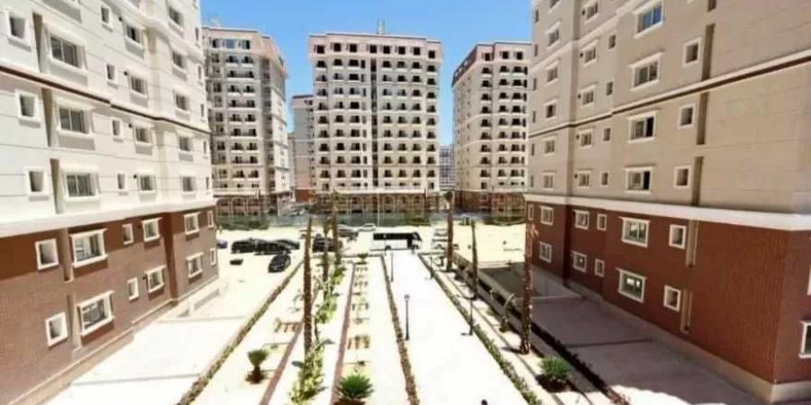 وزير الإسكان: تسليم 50 فيلا لحاجزيها بالتجمع العمراني ”صواري” بغرب كارفور بالإسكندرية