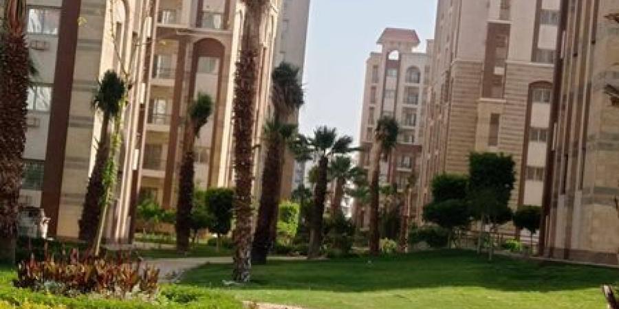 وزير الإسكان يتابع منظومة الري والصرف بالعاصمة الإدارية الجديدة