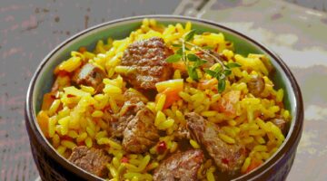وصفة شهية لتحضير الأرز باللحم.. قدميها على سفرتك
