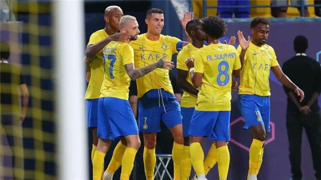 انسحاب الهلال والنصر من سباق التعاقد مع مانشستر