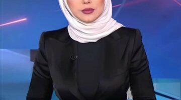 تم طردها على الفور.. شاهدوا ماذا فعلت المذيعة في قناة الجزيرة وردة فعلها