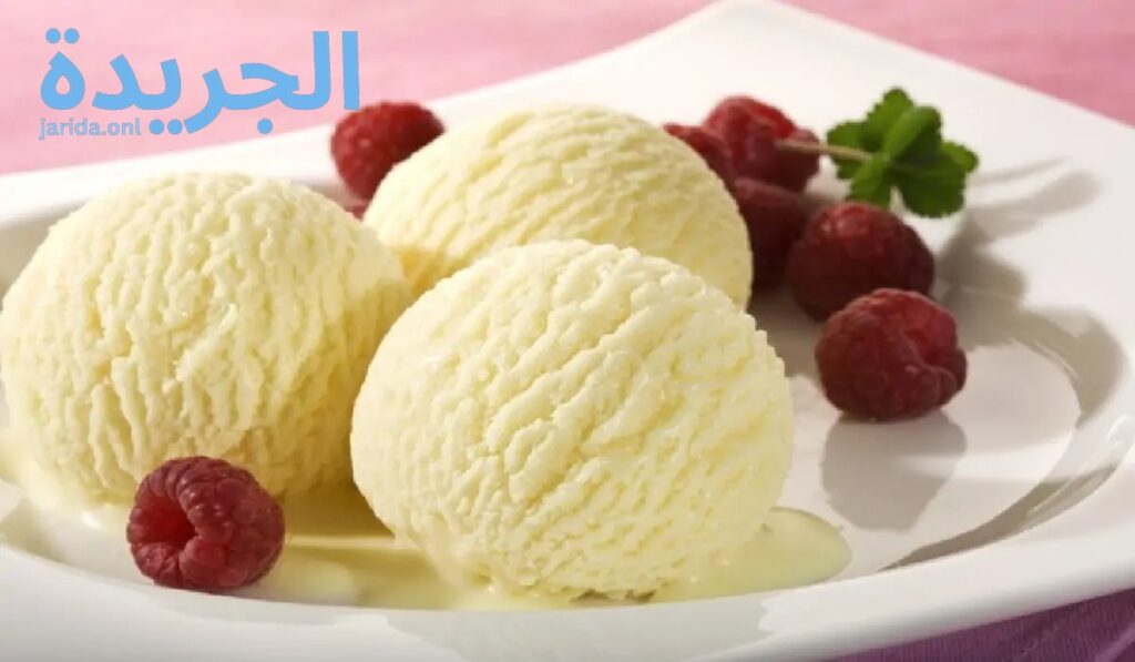 طريقة عمل آيس كريم الفانيليا بدون ماكينة