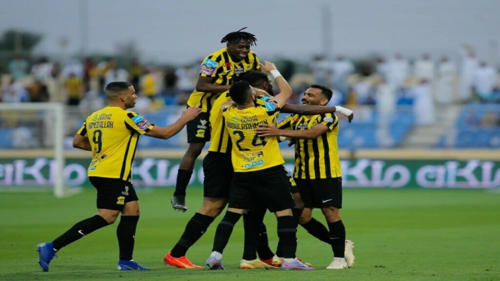 الاتحاد السعودي يستغنى عن ستة لاعبين