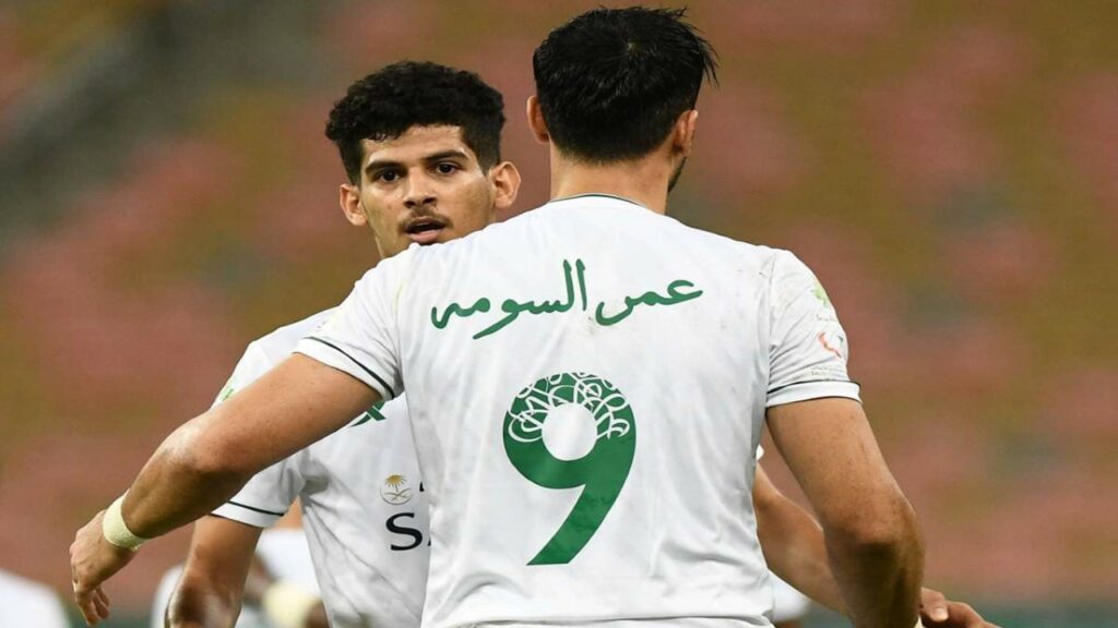 مفاوضات قوية لعودة اللاعب عمر السومة