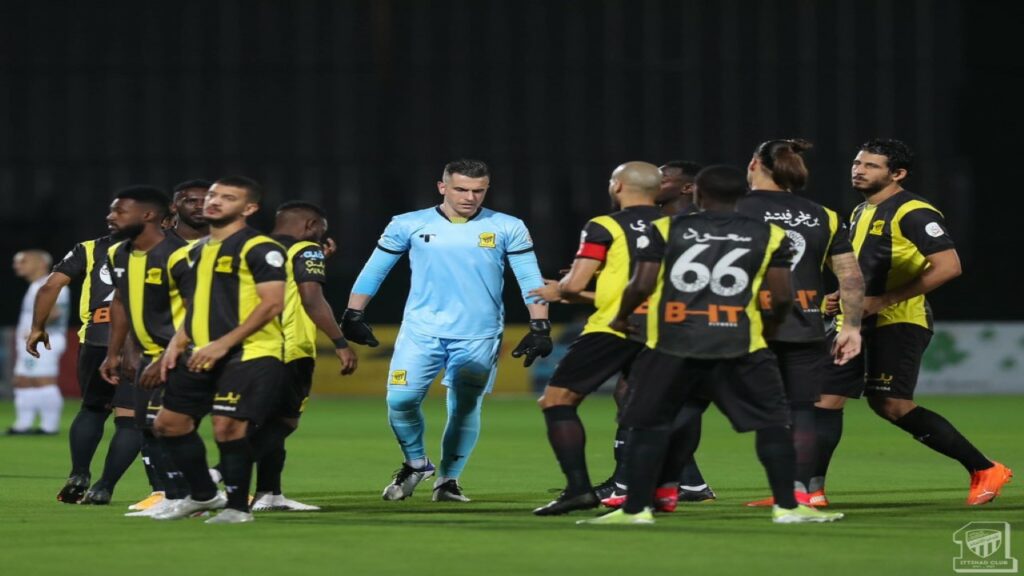 مفاجأة جديدة يفجرها نادي الاتحاد
