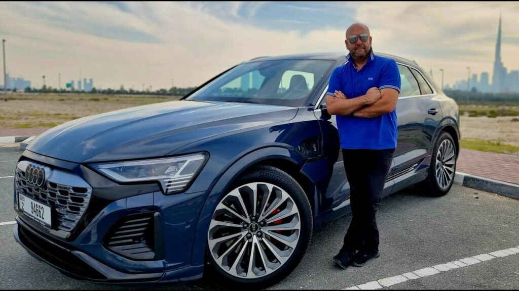 سيارة أودي Q8 e-tron الكهربائية