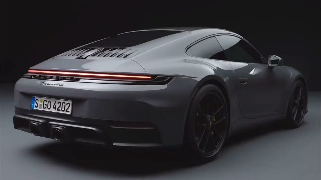 سيارة بورش 911