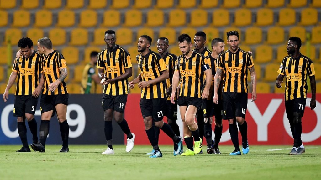 الاتحاد السعودي يظفر باللاعب نبيل فقير