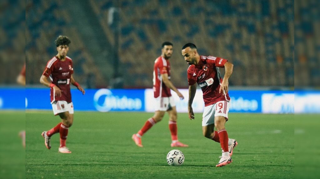 الساعة كم توقيت مباراة الأهلي القادمة