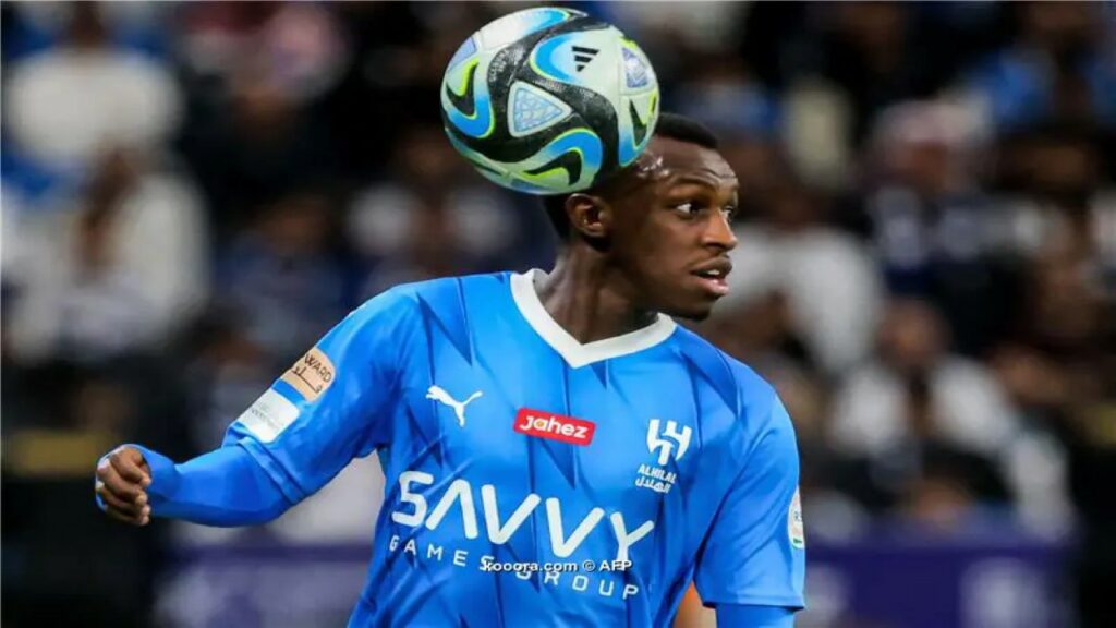 أزمة سعود عبد الحميد مع الهلال السعودي