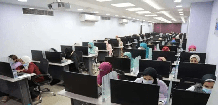 امتحانات وظيفة معلم مساعد مادة اللغة الإنجليزية 1725875109 0