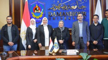رئيس جامعة دمنهور يكرم الفائزين بالمشروعات البحثية والطلابية – الجريدة