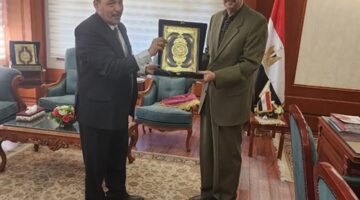 محافظ سوهاج يستقبل رئيس المنظمة العالمية لخريجي الأزهر الشريف بسوهاج – الجريدة