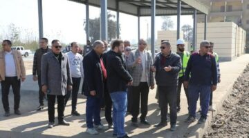 محافظ المنيا يتفقد سوق ميانة ويوجه بإنشاء موقف حضاري للسيارات – الجريدة