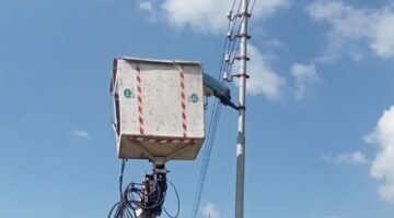 استجابة سريعة صيانة واصلاح كشافات الإنارة بعزبة الطويلة بالرحمانية – الجريدة