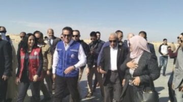 نائب رئيس الوزراء ووزيرة التضامن ووفد جامعة الدول يفتقدون مواقع تقديم المساعدات – الجريدة
