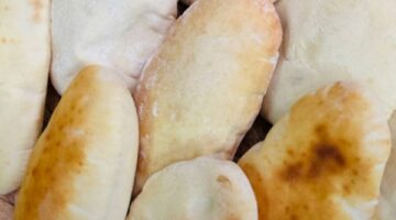 طريقة عمل عيش الزبادي في البيت خطوة بخطوة – الجريدة
