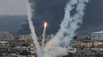 زوارق الاحتلال الإسرائيلي تواصل إطلاق القذائف صوب رفح الفلسطينية – الجريدة