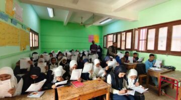 محافظ أسيوط: تنظيم مجموعات تقوية مجانية لطلاب الشهادة الإعدادية وتنفيذ أولى مجموعات التقوية لمادة الرياضيات بإحدى مدارس أبوتيج | محافظات – الجريدة