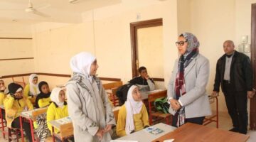 نائب محافظ الوادي الجديد تتفقّد عددًا من المدارس بقرى الخارجة في جولة مفاجئة | محافظات – الجريدة