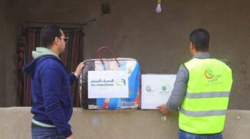 توزيع 1000 مساعدة عينية للأسر المستحقة بقرى الفرافرة – الجريدة