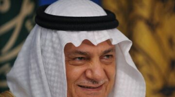 تركي الفيصل عن دعوة ترامب لتهجير الفلسطينيين: الكلام سهل – الجريدة
