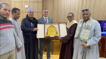 بالصور.. نقابة الفلاحين تكرم مدير أمن الأقصر ومدير البحث الجنائي – الجريدة