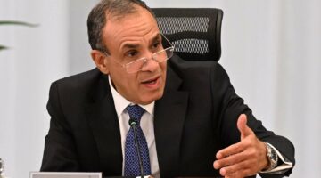 وزير الخارجية يؤكد على التوافق العربى الكامل لرفض تهجير الفلسطينيين – الجريدة