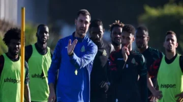قبل الكلاسيكو.. الجيش الملكي يحسم قرارًا جديدا في طاقمه التقني – الجريدة