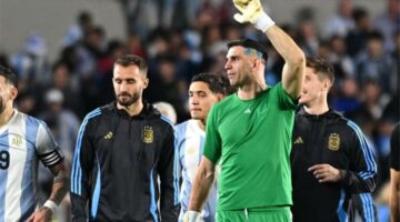 فيديو | مارتينيز يستفز البرازيل بحركات مثيرة