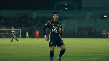 خالد الغندور ينصح إمام عاشور للعودة للمنتخب.