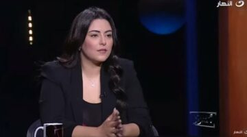 “نهى عابدين: دوري في العتاولة2 غير مكمل ولا مؤامرات”  

(10 كلمات)