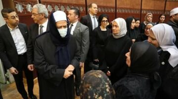 شيخ الأزهر يعزي في وفاة المحرصاوي رغم أزمته الصحية