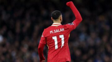 محمد صلاح يقترب من جائزة كبرى بالدوري الإنجليزي