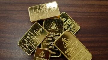 سعر ذهب عيار 21 اليوم 4290 جنيه