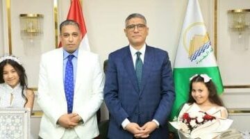 وكيل التعليم يهنئ عادل النجار بعيد الفطر والجيزة.