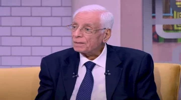 حسام موافي: الهاتف المحمول يهدد الأسرة والمجتمع.