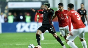 الأهلي يتعادل مع بلوزداد سلبياً.