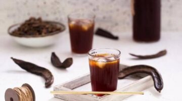 من أشهر المشروبات الرمضانية..طريقة عمل عصير الخروب – الجريدة