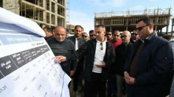 وزير الإسكان يتفقد مشروعات الإسكان وأعمال البحيرات بـ ”مارينا الساحل الشمالي” | الأخبار – الجريدة