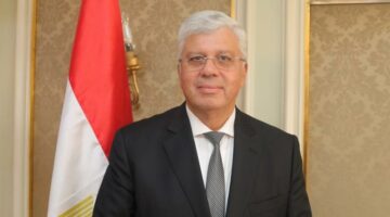 “التعليم العالي” تغلق كيانين وهميين بالإسكندرية