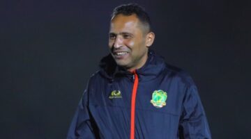 مؤمن سليمان يوضح موقفه من تدريب العراق.