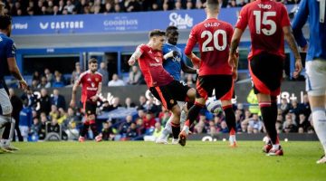 مشاهدة بث مباشر مباراة مانشستر يونايتد وليون تنتهي بالتعادل 2-2 في الدوري الأوروبي