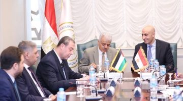 وزير التعليم الفلسطيني يلتقي نظيره لتعزيز التعاون المشترك في القطاع التربوي