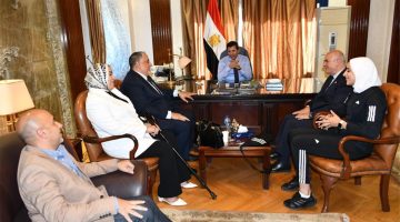 وزير الرياضة يطمئن على فريال أشرف بعد إصابتها في الدوري العالمي للكاراتيه
